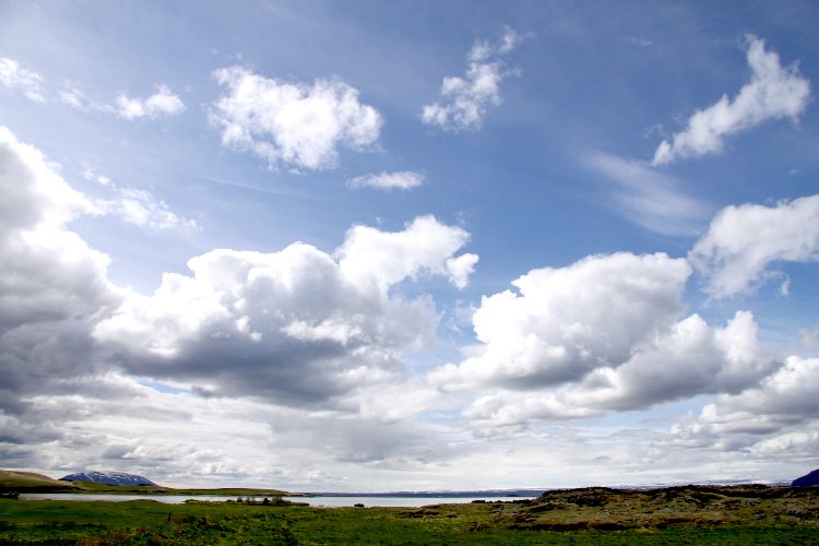 Aux abords du lac Myvatn - Islande lac de Myvatn - Islande