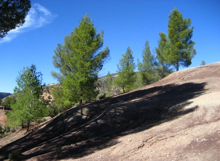 Randonnée à Tamga dans le Haut-Atlas marocain © reiki-formation Tamga, Haut-Atlas au Maroc - reiki-formation