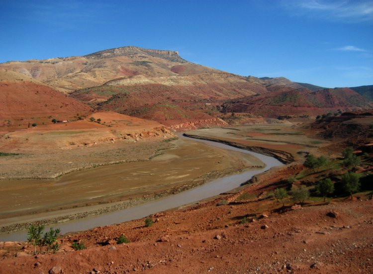 Paysages arides de la région de Bin el Ouidane, Haut-Atlas, Maroc © reiki-formation Bin el Ouidane, Maroc - reiki-formation