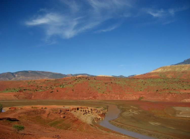 Paysages arides de la région de Bin el Ouidane, Haut-Atlas, Maroc © reiki-formation Bin el Ouidane, Maroc - reiki-formation