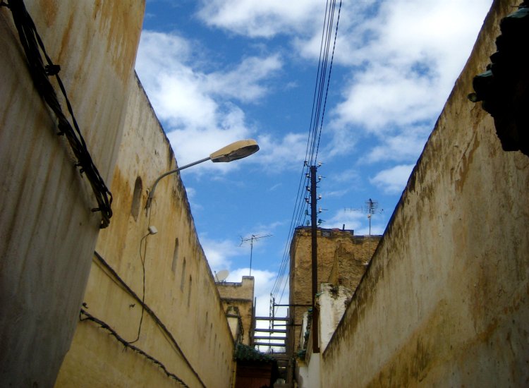 Fès l'ancienne, cité millénaire, entre deux mondes - Maroc © reiki-formation Médina de Fès Maroc - reiki-formation