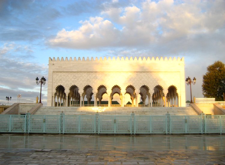 Dépendances du Mausolée Mohamed V - Rabat, Maroc © reiki-formation Dépendances du Mausolée, Rabat - reiki-formation