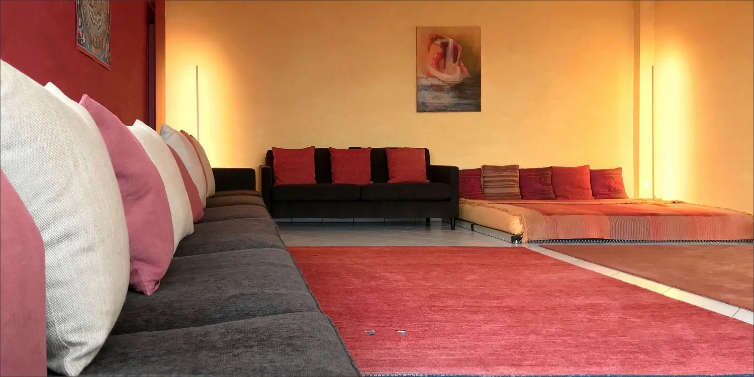 Lieu dédié au Reiki, à sa pratique et à son enseignement - Villars-sur-Glâne (Fribourg) Séminaire et stage d'enseignement Reiki niveau 1, 2, 3, maîtrise