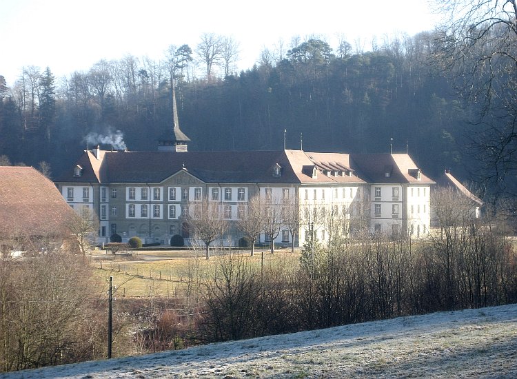 L'abbaye cistercienne d'Hauterive hébergeant aujourd'hui une vingtaine de moines suisses et étrangers Reiki - L'abbaye cistercienne d'Hauterive héberge une vingtaine de moines
